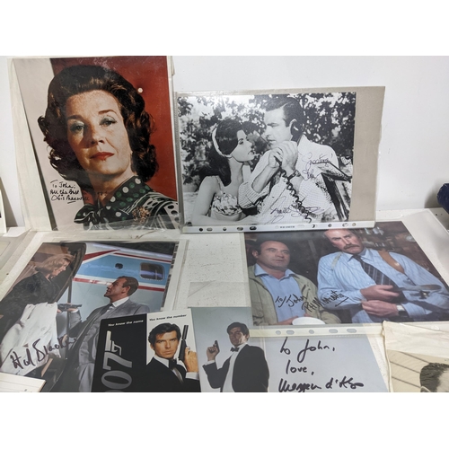 442 - Sporting and film autographed memorabilia to include Boxing, and James Bond to include signed photos... 