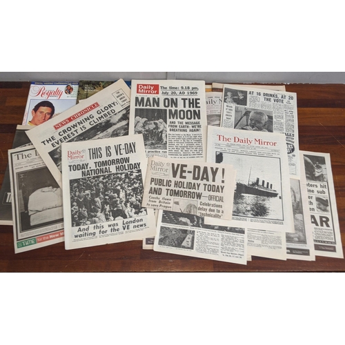 466 - Commemorative souvenir programmes and historical newspaper articles and other related ephemera
Locat... 