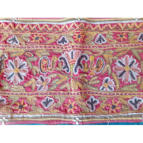 91 - A group of 5 mid 20th Century Indian hand-sewn window valances and Toran door hangings in various si... 