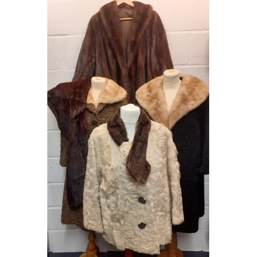 85 - A group of vintage fur clothing comprising a 1940's H.Smith blonde Persian lamb jacket with brown fa... 