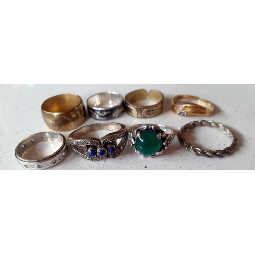 96 - A quantity of costume jewellery to include gold tone Amerik items, 8 rings to include a Thai silver ... 