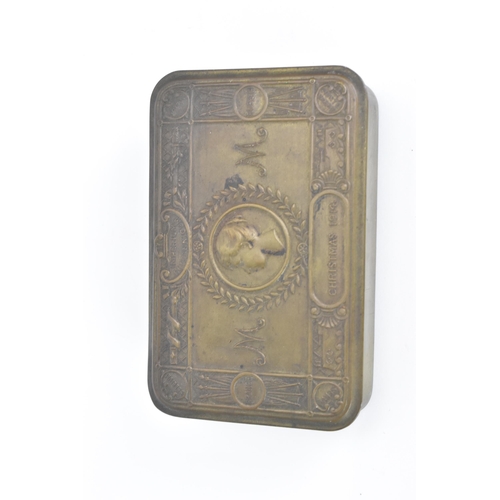 101 - A WW1 1914 Princess Mary Gift Tin & Contents, the top impressed with border and central Mary cartouc... 