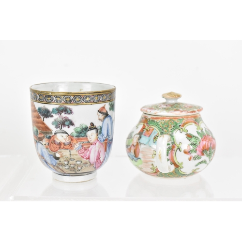 25 - A selection of Chinese porcelain to include an 18th century famille rose export cup, a 20th century ... 