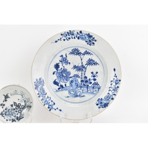 42 - Chinese Qing dynasty porcelain to include an 18th century Qianlong blue and white plate decorated wi... 