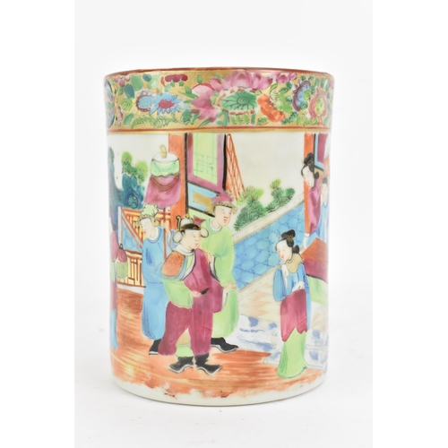 47 - A Chinese export Qing dynasty Canton famille rose tankard, mid/late 19th century, the handle fashion... 