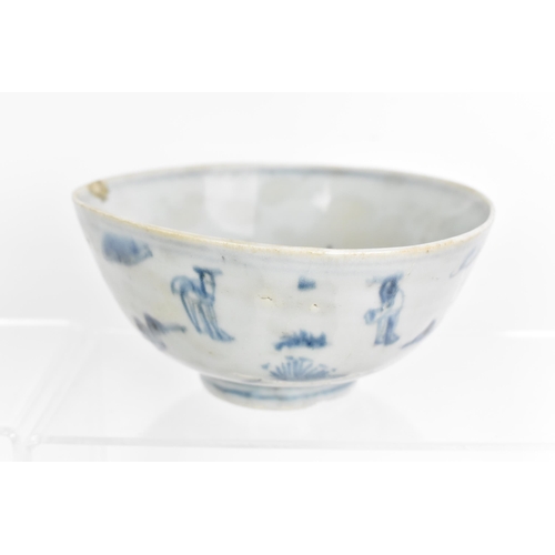 6 - Mixed Chinese blue and white porcelain to include a Ming dynasty stem cup, a bowl and a footed cup, ... 