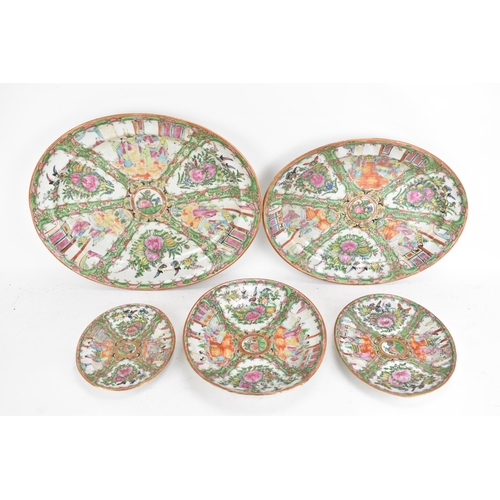 62 - A set of five Chinese Republic period Canton famille rose meat platters, early 20th century, in poly... 