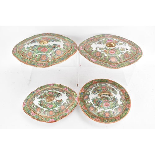 64 - A matched set of four Chinese Qing dynasty Canton famille rose meat platters, late 19th/early 20th c... 