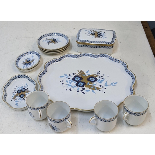 118 - A Herend Malev part blue and white tea set
Location:LWB
If there is no condition report shown, pleas... 