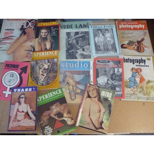 129 - Vintage mainly 1960s Glamour magazines includes pocket examples
Location:RAF
If there is no conditio... 