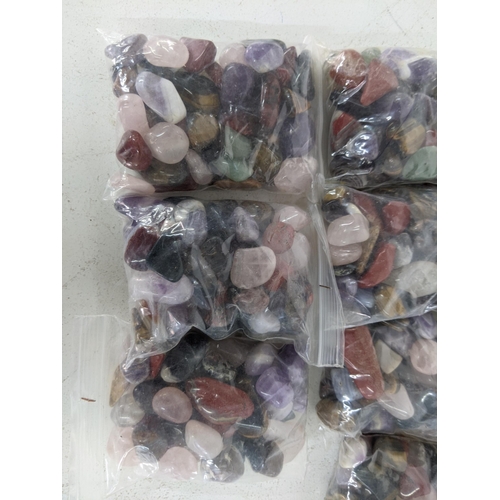 138 - Fifteen bags of semi precious stones to include Tiger Eye, aquamarines and others
Location:3.2
If th... 