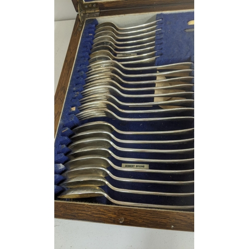 140 - A Preston's canteen of cutlery, complete set
Location:A1B
If there is no condition report shown, ple... 