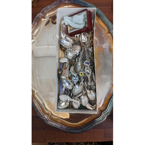 185 - A collection of silver plate to include trays, dishes, goblets, souvenir spoons and other items
Loca... 