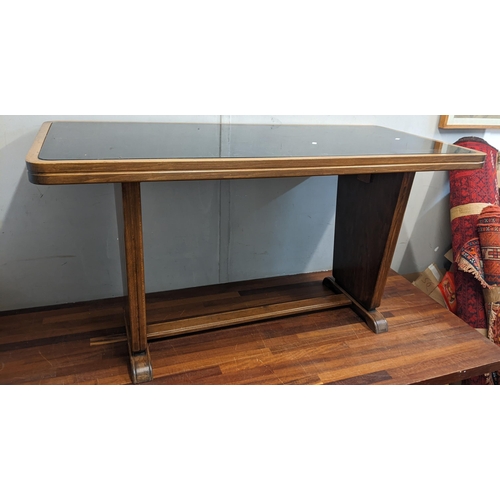 192 - A 20th century Art Deco style occasional table with a black glass top
Location: RAM
If there is no c... 