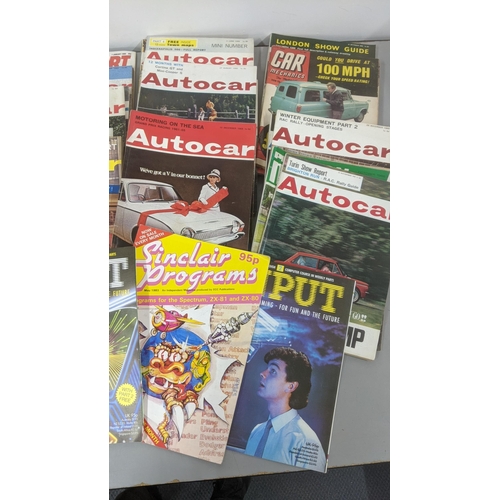 271 - A collection of 1960's autocar magazines together with computer related magazines
Location: 9-6
If t... 