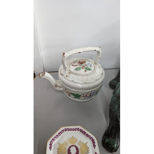 274 - Mixed ceramics to include a Carlton ware lustre bowl in a Persian pattern, an earthenware mounted li... 