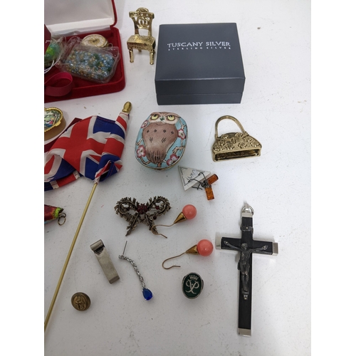 43 - A selection of costume jewellery, wristwatches and other items to include two enamelled articulated ... 