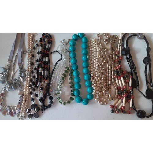 127 - A large quantity of modern and vintage fashion jewellery comprising unused High Street jewellery, mi... 