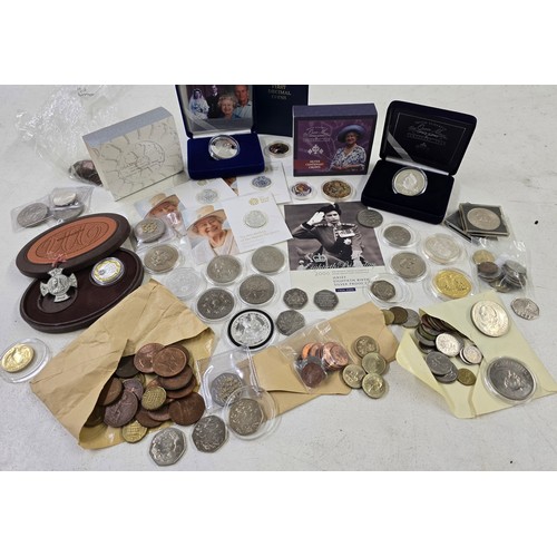 497 - Mixed British and World Coinage and banknotes - to include, Silver Proof 2007 Diamond Wedding Crown,... 