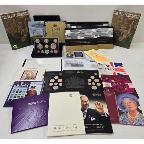 496 - UK Commemorative Coins - A collection of Brilliant Uncirculated year sets and other commemorative se... 