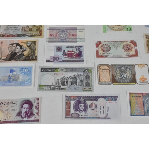 498 - Mixed World Banknotes - A collection of mixed banknotes to include Mongolia 20 Tugrik and others, Af... 