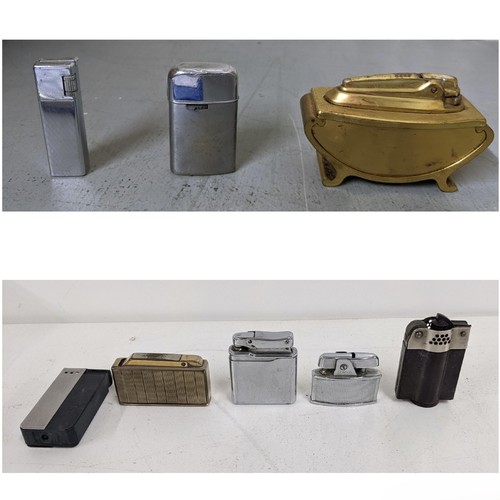 492 - Vintage lighter to include a brass 1950s Ronson table lighter, Varaflame lighter and 1970s King Gemi... 