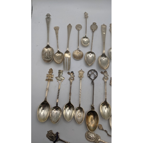 142 - A quantity of silver tea/collectors spoons, total weight 346.5g
Location: A3M
If there is no conditi... 