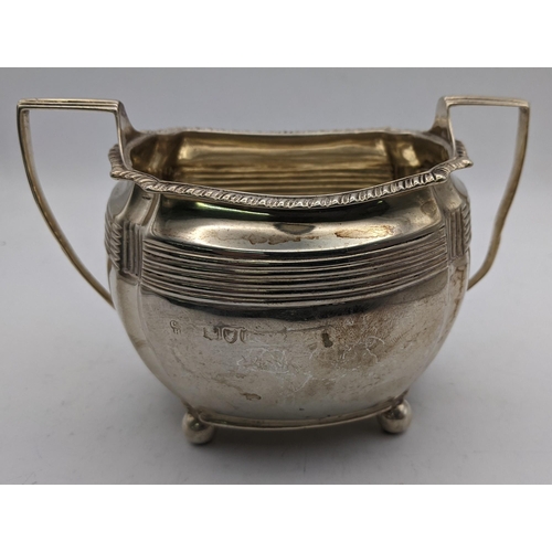 150 - A silver sugar bowl and a child's pusher, total weight 189.7g
Location: A3B
If there is no condition... 