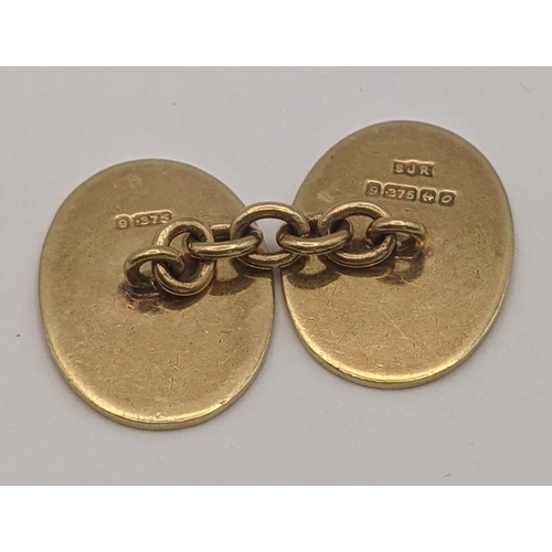 4 - A pair of 9ct gold engine turn design cufflinks 7.1g
Location: CAB 9
If there is no location report ... 