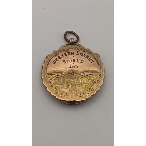 62 - A 9ct gold fob entitled Darts competition league winners 1931-32 'Taylor Walker' 12.9g
Location: CAB... 