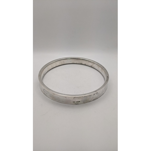 91 - A silver rim hallmarked Sheffield 1922, 158.5g
Location: A3M
If there is no condition report shown, ... 