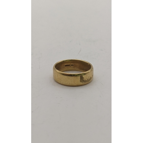 96 - An 18ct gold wedding band size P 1/2, 9.8g
Location: CAB 3
If there is no condition report shown, pl... 