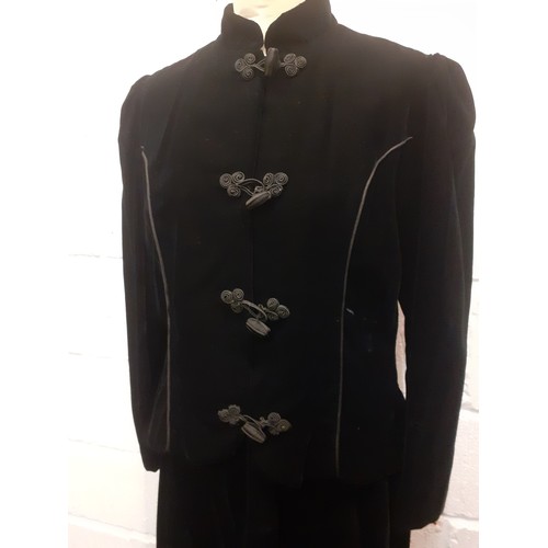 41 - A group of 8 ladies clothing, mainly 1970's comprising a Bellville Sassoon black velvet 2 piece skir... 