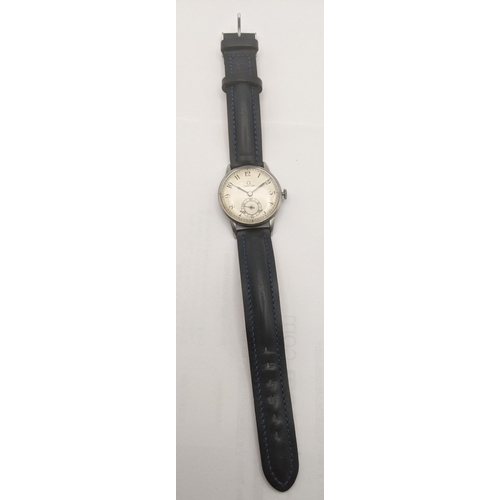 48 - A 1940s gents mid size Omega manual wind wrist watch, stainless steel 30.5mm
Location:CAB2
If there ... 