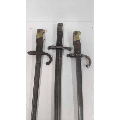 65 - Three 19th century French bayonets
Location: A1M
If there is no condition report shown, please reque... 