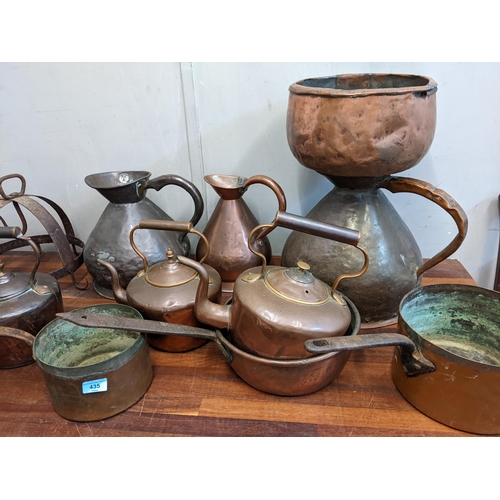 435 - Copper to include three kettles, measuring jugs, saucepans, a funnel and other items
Location:G
If t... 