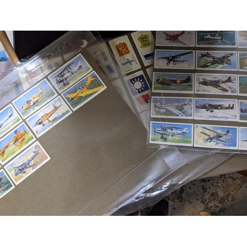 466 - Cigarette albums and cards to include British Freshwater fish, International Airliners and others
Lo... 