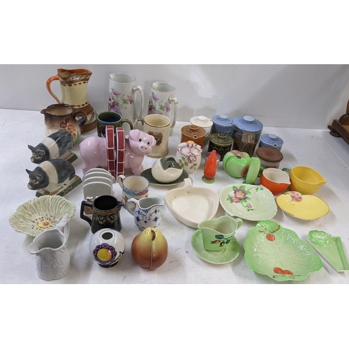 402 - A collection of ceramics to include Hornsea pottery lidded pots, Carltonware ornamental plates, a My... 