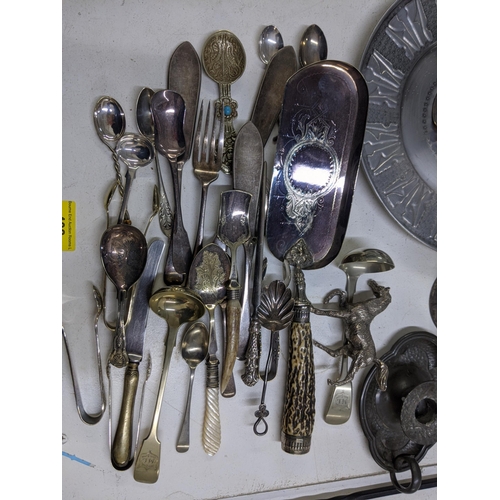 408 - Metalware to include silver plate EPNS pewter and various other fireside items
Location:A4F
If there... 