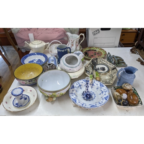 413 - Mixed china to include a Delft vase with a slender neck, decorative hardstone eggs, a Royal Doulton ... 