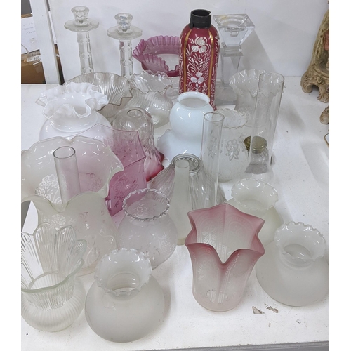 420 - Mixed glassware to include cranberry etched oil lamp shades, candlesticks and other items
Location:9... 