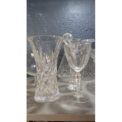 437 - Glassware to include Stuart crystal cut glass decanter and other crystal cut examples, along with va... 