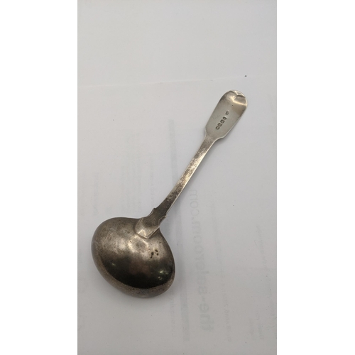 121 - A silver fiddle pattern sauce ladle hallmarked London 1825 65g
Location: coll 13
If there is no cond... 