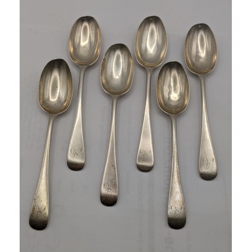 129 - A set of six silver tea spoons made by Barraclough and sons hallmarked London 1903, total weight 122... 