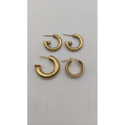 130 - Gold tone hoop earrings to include one pair of half hoop stud earrings
Location:CAB5
If there no con... 