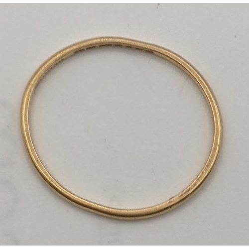 18 - A 22ct gold wedding band 1.5g  Location:RING

If there is no condition report shown, please request ... 