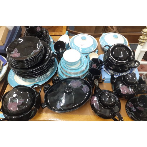 529 - A quantity of Midwinter Stylecraft ceramics, Wedgwood collectors plates, a Mikasa Rondo black part d... 