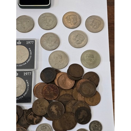 138 - A collection of mixed British coins to include a 1990 Silver Proof Piedfort 5p, George V and later p... 