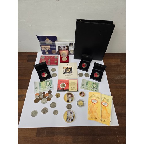 140 - A collection of British coins and banknotes to include Victorian and later silver coinage, post 1947... 