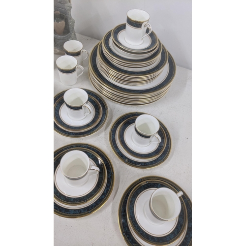 590 - Mixed ceramics to include a Royal Doulton Biltmore pattern part dinner/tea service, together with th... 